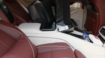 벤츠 GLS600 마이바흐 5인승 시트 모델을 4인승 시트로 교체하고 순정 4인승 모델과 비교해보기!! // X167 마이바흐