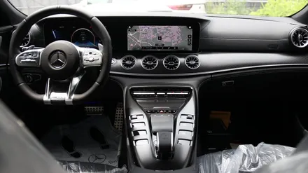 벤츠 AMG GT43 출고와 동시에 무광 카본 수전사 입혀주었습니다. 구경오세요!