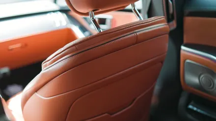 벤츠 S450 필수 튜닝! 디지뇨 피아노 트림/ 엑티브 엠비언트/ 부메스터 무빙 트위터 전부 순정으로 장착해 줬습니다. W223