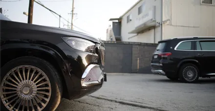 벤츠 GLS 400을 마이바흐로 바꿔주는 바디킷 세트! 3대분 한번에 보여드립니다! X167