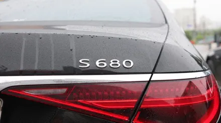 벤츠 S450모델을 S680 마이바흐로 변신시켜 줬어요!! / 마침 순정 S680 모델이 있어서 비교해 봤습니다. W223