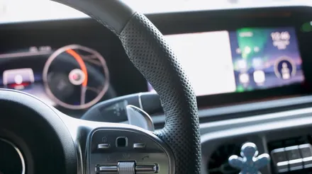 벤츠 지바겐 G63 AMG 열선핸들 옵션을 순정으로 추가했어요~ // W463b
