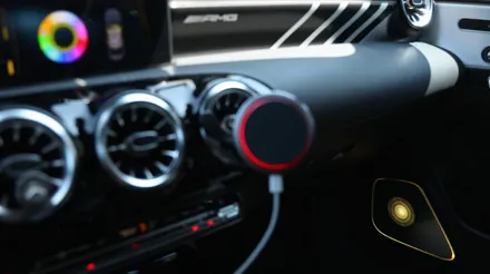벤츠 CLA45 AMG 미드레인지 부메스터 엠비언트 커버 교체 //C118 크롬 부메스터 커버