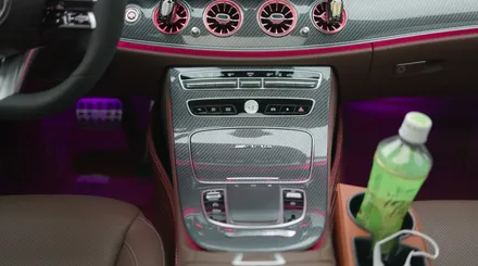벤츠 E300 실내까지 E63으로 변신시켜주기! 카본 수전사
