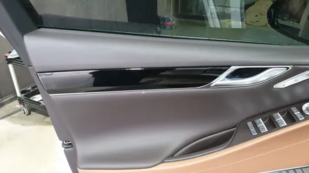 벤츠 느낌 G80 블랙하이그로시 블랙우드 랩핑