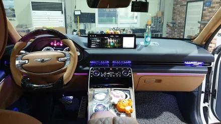 GV80 2열 터치센싱 외캐치시공과 엠비언트 확장시공