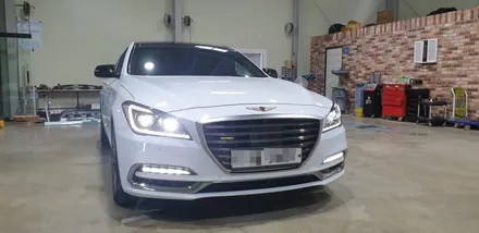 제네시스G80 스포츠라이트와 어라운드뷰를 한번에 시공합니다.
