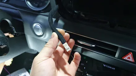 사제는 걷어내고... 쏘나타DN8 순정엠비언트 대쉬보드만 챙겼어요 ㅎㅎㅎ