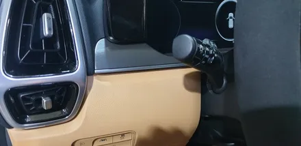 쏘렌토MQ4 노블레스 순정엠비언트 시공 대쉬보드, 내캐치, 쏘렌토레터링 시공 by 라인튜닝