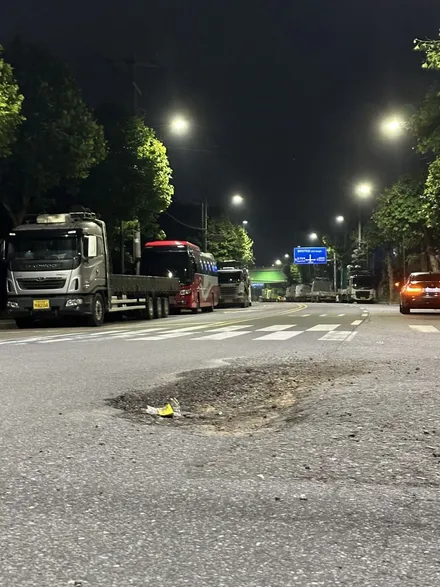 서울 양천구 랩핑 g20 3시리즈 포트홀사고 사틴블랙 앞범퍼재시공 / 서울 양천구, 강서구, 목동