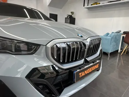 서울랩핑 bmw g60 5시리즈 그릴 랩핑(비닐프로그 하이글로시블랙) / 서울 양천구, 강서구, 목동