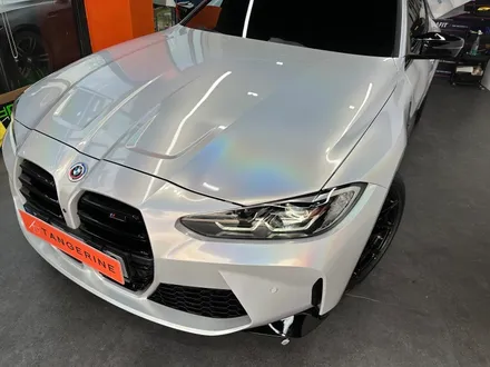 인천시 서구 / 비닐프로그 레인보우 마제스틱 화이트 전체랩핑 / BMW / M4 (G82)