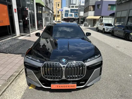 서울 양천구 랩핑 bmw i7 듀오톤 랩핑(비닐프로그 페인트블랙) / 서울 양천구, 강서구, 목동