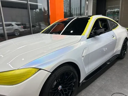 인천시 서구 / 비닐프로그 레인보우 마제스틱 화이트 전체랩핑 / BMW / M4 (G82)