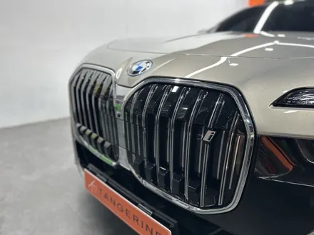 서울 양천구 랩핑 bmw i7 듀오톤 랩핑(비닐프로그 페인트블랙) / 서울 양천구, 강서구, 목동