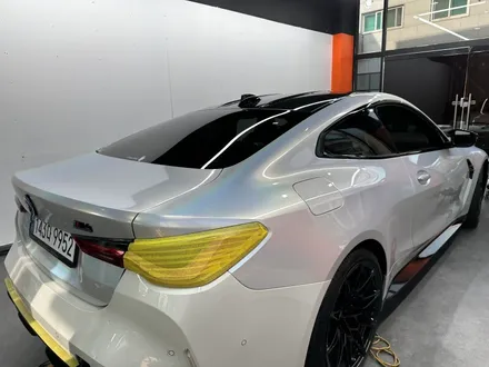 인천시 서구 / 비닐프로그 레인보우 마제스틱 화이트 전체랩핑 / BMW / M4 (G82)