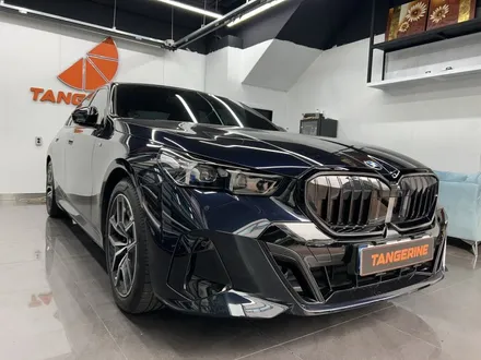 서울 양천구 랩핑 bmw g60 520i 그릴 비닐프로그 페인트블랙 랩핑 / 서울 양천구, 강서구, 목동