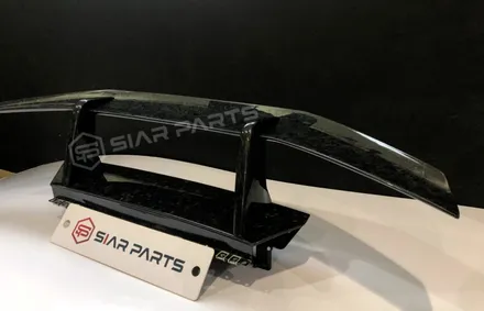 람보르기니 우라칸 에보 신형의 카본 스포일러 퍼포만테 디자인 일산 아즈펙토 / 고양 일산동구