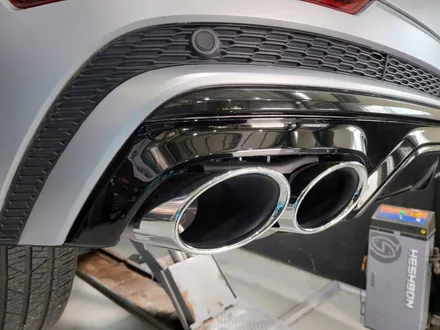 Audi Q8 컨버젼 고성능 SQ8 디퓨져 머플러팁 업그레이드 배기라인 수정 일산 아즈펙토 / 고양 일산동구