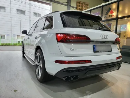 Audi Q7 SQ7 디퓨져 머플러팁 ST허브스페이스 튜닝 일산 아즈펙토 / 고양 일산동구