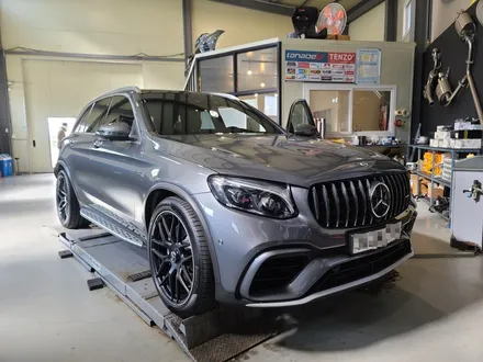 벤츠 GLC63amg 커스텀 카본핸들 신형타입 +신형에어백 일산 아즈펙토 / 고양 일산동구
