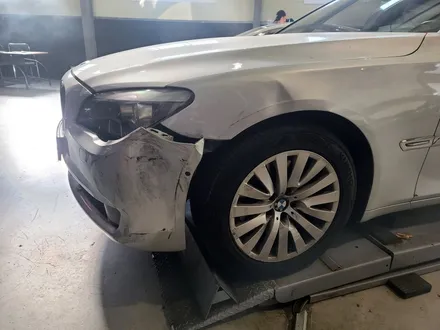 BMW 7시리즈 F01 후기형 헤드램프,바디킷 컨버젼 사고수리 / 고양 일산동구