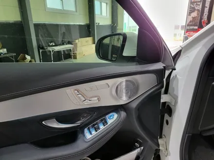 벤츠 GLC 엠비언트 패키지 상품 실내 인테리어를 더욱 럭셔리하게 바꿔줄수있습니다. 경기 북부 일산 아즈펙토 / 고양 일산동구