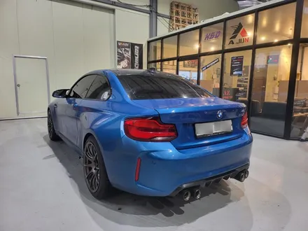 BMW M2 M퍼포먼스 카본 스포일러 장착 내부 브라켓없이 장착해봅니다 일산 아즈펙토 / 고양 일산동구