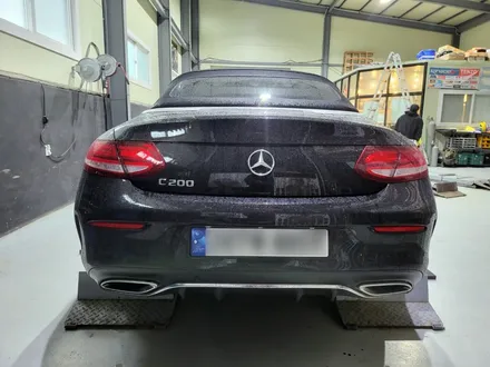 벤츠 C200 카브리올레 JSR커스텀 가변배기 63AMG 디퓨져 머플러팁 GT세로그릴 한번에 작업이 가능한곳 일산 튜닝샵 아즈펙토 / 고양 일산동구