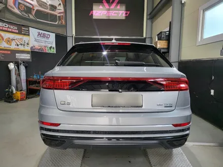 Audi Q8 컨번젼 업그레이드 SQ8 디퓨져 머플러팁 더욱 스포티한 외관 일산 튜닝샵 아즈펙토 / 고양 일산동구