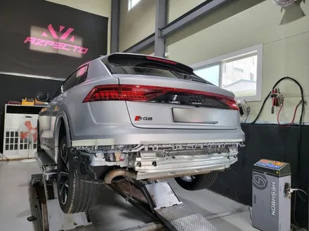 Audi Q8 컨버젼 고성능 SQ8 디퓨져 머플러팁 업그레이드 배기라인 수정 일산 아즈펙토 / 고양 일산동구