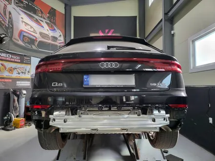 Audi Q8 블랙에디션 SQ8 디퓨져 머플러팁 수입차 컨버젼 일산 아즈펙토 / 고양 일산동구