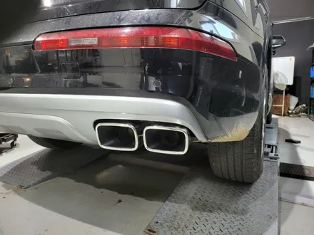 Audi Q7 JSR 사각 머플러팁 커스텀 장착 기존 배기팁 이탈 일산 튜닝샵 아즈펙토 / 고양 일산동구