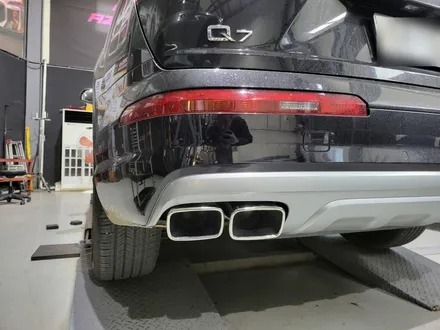Audi Q7 JSR 사각 머플러팁 커스텀 장착 기존 배기팁 이탈 일산 튜닝샵 아즈펙토 / 고양 일산동구