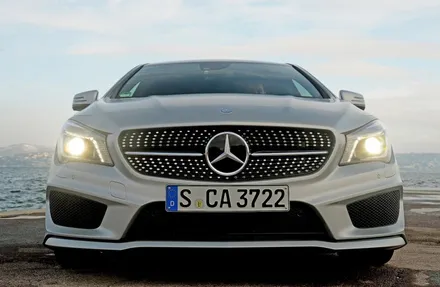 W218 전기형 벤츠 CLS 다이아몬드 그릴 장착!! / 서울 송파