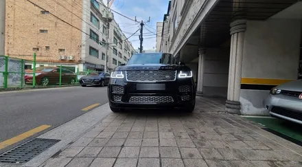 레인지로버 SVA 모델에 SVO 바디킷을 세팅하였습니다. / 서울 송파