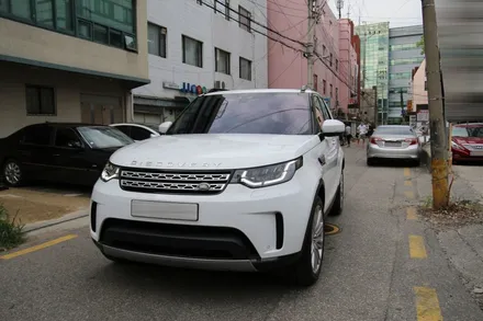 랜드로버 디스커버리5 전동 사이드 스텝 장착!! / 올뉴디스커버리 전동식 사이드 스텝 / 디스커버리 사이드 스텝 / 서울 송파