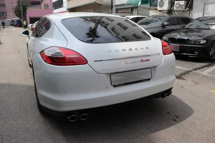 포르쉐 파나메라 쿼드 머플러 팁으로 완벽한 뒤태를 / 서울 송파