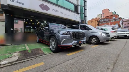 벤츠 GLS 정품 전동사이드스텝 퀄리티의 제품을 장착하였습니다! [ GLS600 마이바흐 개조 / 튜닝 ] / 서울 송파