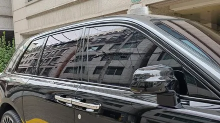 롤스로이스 컬리넌 블랙배지 개조 완료! [ 정품 엠블럼 / 다크 크롬 증착 / 만소리 휠 부산 / 서울 튜닝샵 ] / 송파, 하남, 강동
