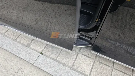 도요타 알파드 전동사이드스텝 세팅 완료! 정품형 슬라이딩 자동발판 [ 서울 / 부산 전동스텝 튜닝샵 ] / 서울 송파