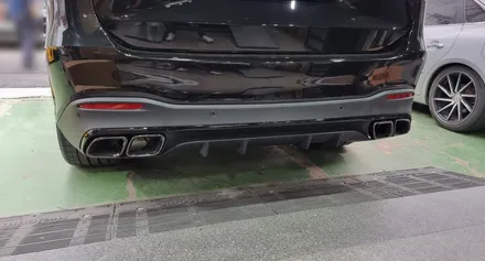 벤츠 GLS 63 AMG 바디킷 / 휠 세팅 완료! [ 서울 / 부산 컨버전 개조 튜닝샵 ] / 서울 송파