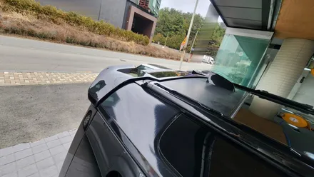 랜드로버 디펜더 90 정품형 전동사이드스텝 스포일러 블랙팩 튜닝 완료! / 110 모델도 전동스텝 등 가능합니다! / 송파, 하남, 강동