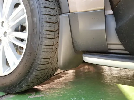 디스커버리5 고정식 사이드 스텝과 흙받이 장착으로 훨씬 실용적인 차량으로!! / 서울 송파