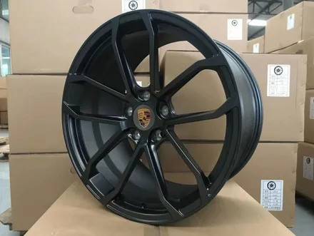 718 GT4 휠 단조로 19인치, 20인치가 출시되었습니다. / 서울 송파