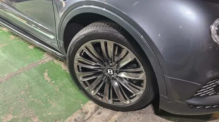 벤테이가 휠 단조 스피드 22인치 세팅 / 서울 송파