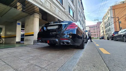 신형 S클래스 브라부스 튜닝, S63 AMG 차량에 카본 바디킷과 가변배기, 모노블럭 R 20인치 단조 휠까지 세팅되었습니다! / 서울 송파