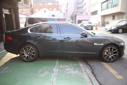 재규어 XF 마엘스트롬 19인치 디자인 휠 장착!! / 서울 송파