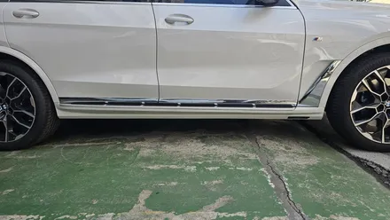 BMW X7 사이드스커트 + 전동스텝 세팅 완료! [ 서울 / 부산 전동발판 튜닝샵 ] / 송파, 하남, 강동
