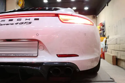 포르쉐 911 카레라 GTS 카본 디퓨저 장착 / 서울 송파